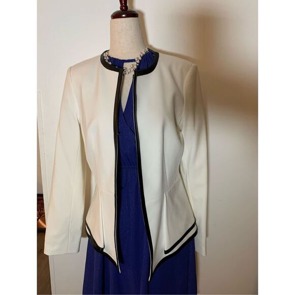 White Calvin Klein jacket size 6 - Picture 1 of 4